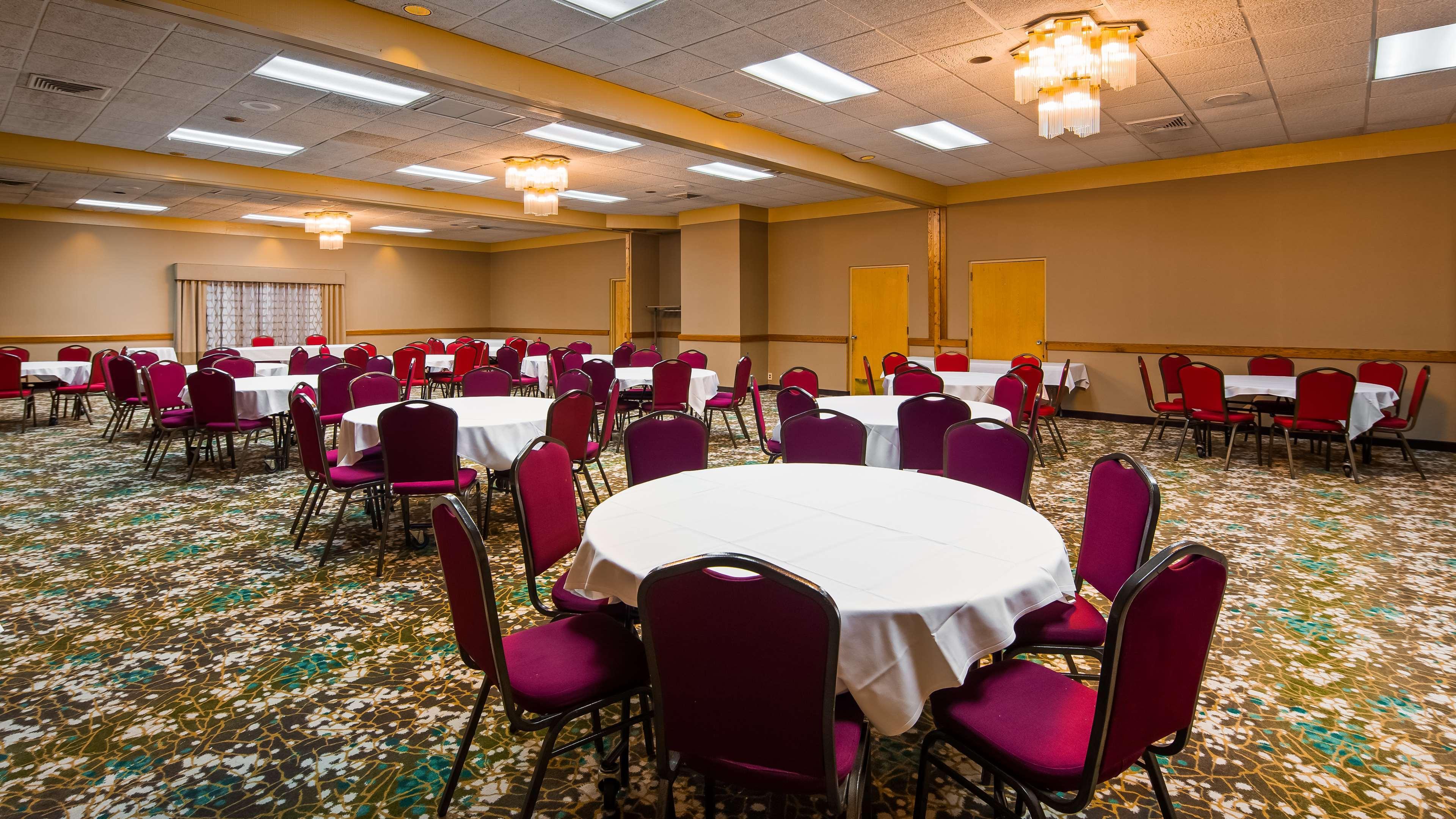 Best Western Woodhaven Inn Exterior photo